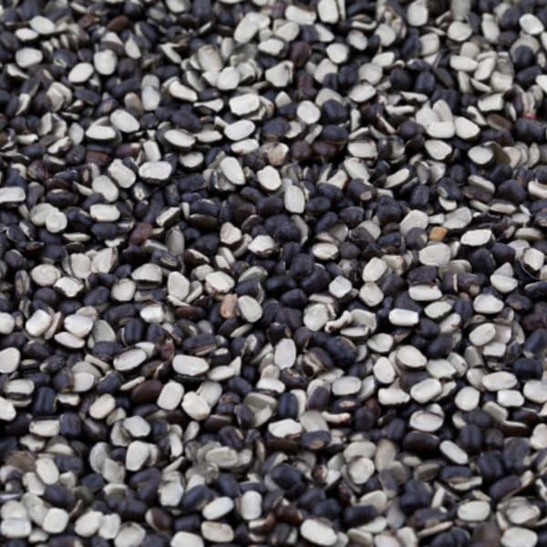 Urad Split